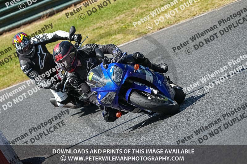 enduro digital images;event digital images;eventdigitalimages;mallory park;mallory park photographs;mallory park trackday;mallory park trackday photographs;no limits trackdays;peter wileman photography;racing digital images;trackday digital images;trackday photos